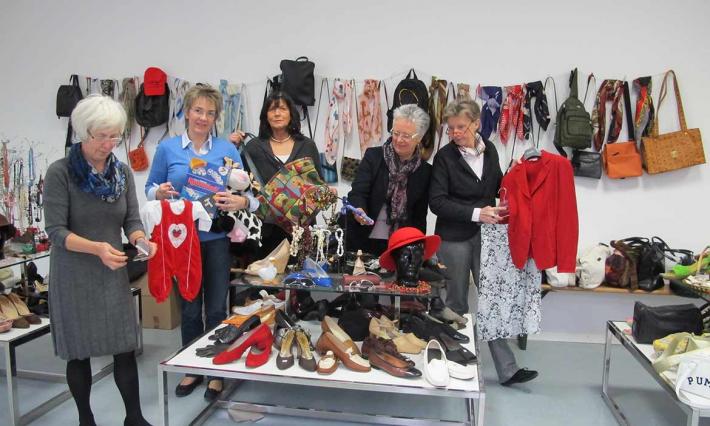 Benefiz-Markt - WIR SAMMELN IMMER!